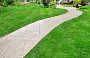 landscaping walkways at a Delaware home